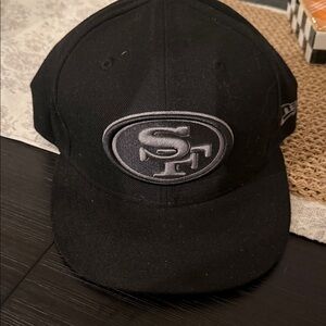 Black San Francisco 49ers Logo Cap 7 3/8